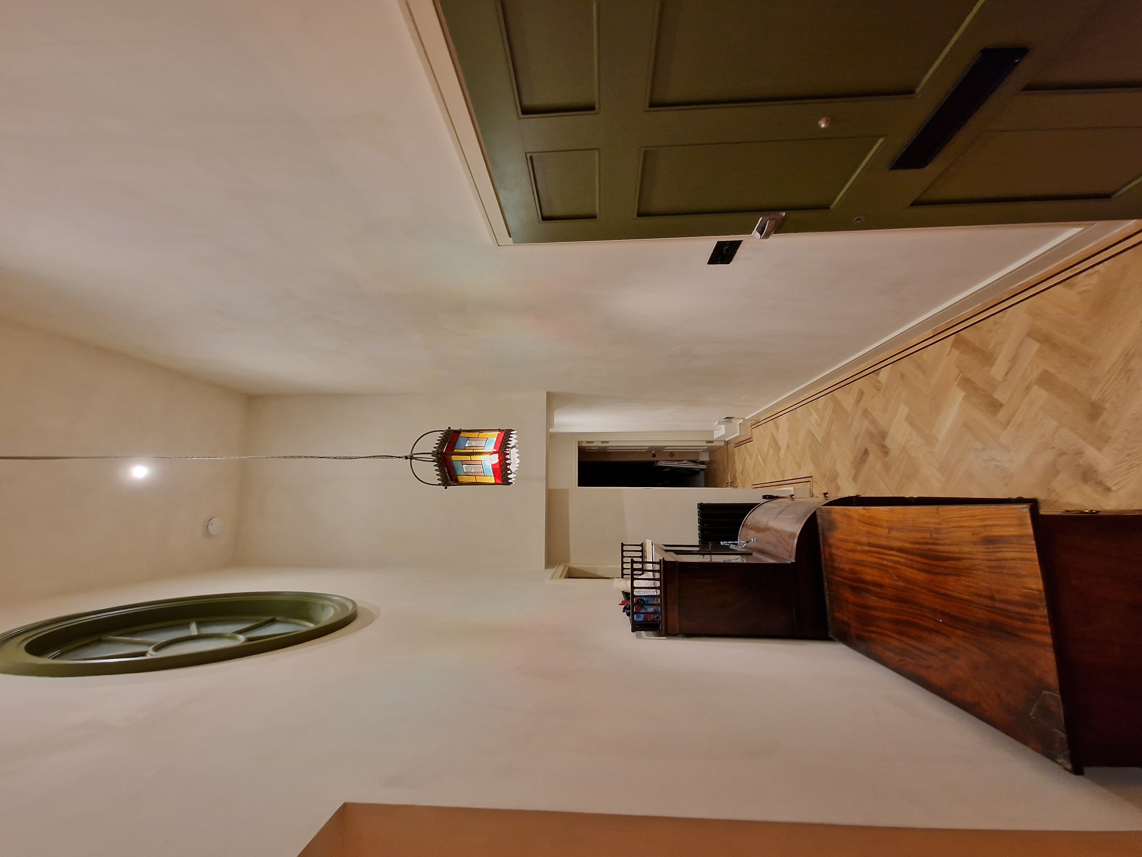 Limewash decorations